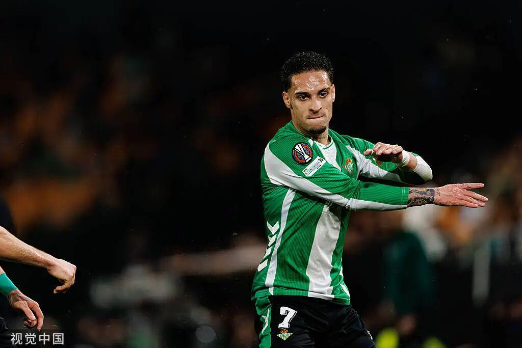 半岛平台-今晚打响！欧联16强首回合：贝蒂斯远征安东尼领衔 里尔战维拉